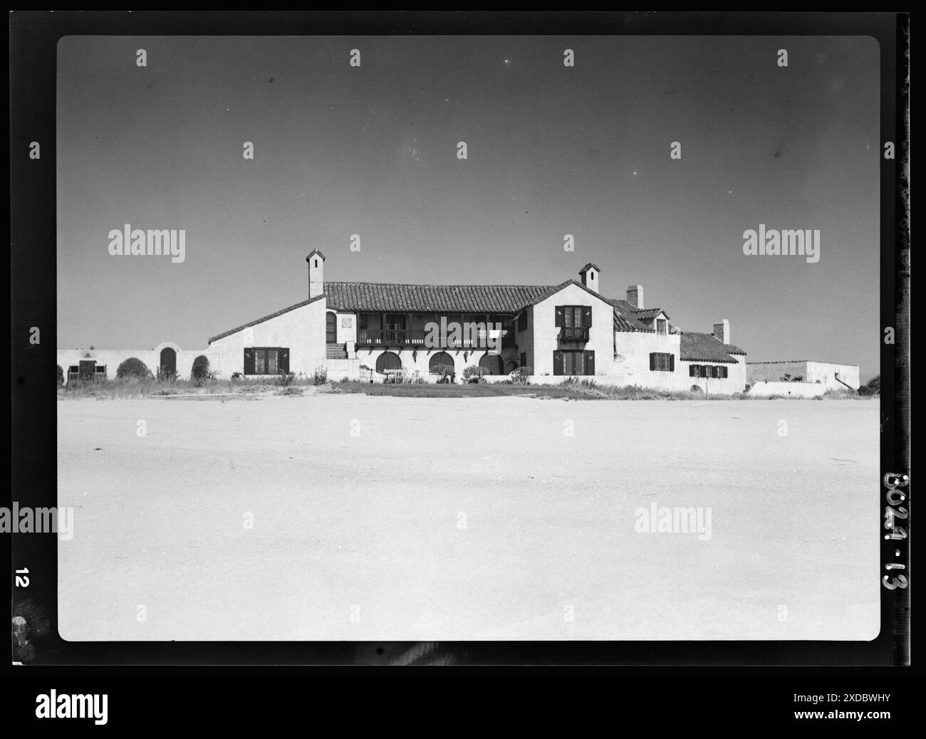 Warner estate house Black and White Stock Photos & Images - Alamy