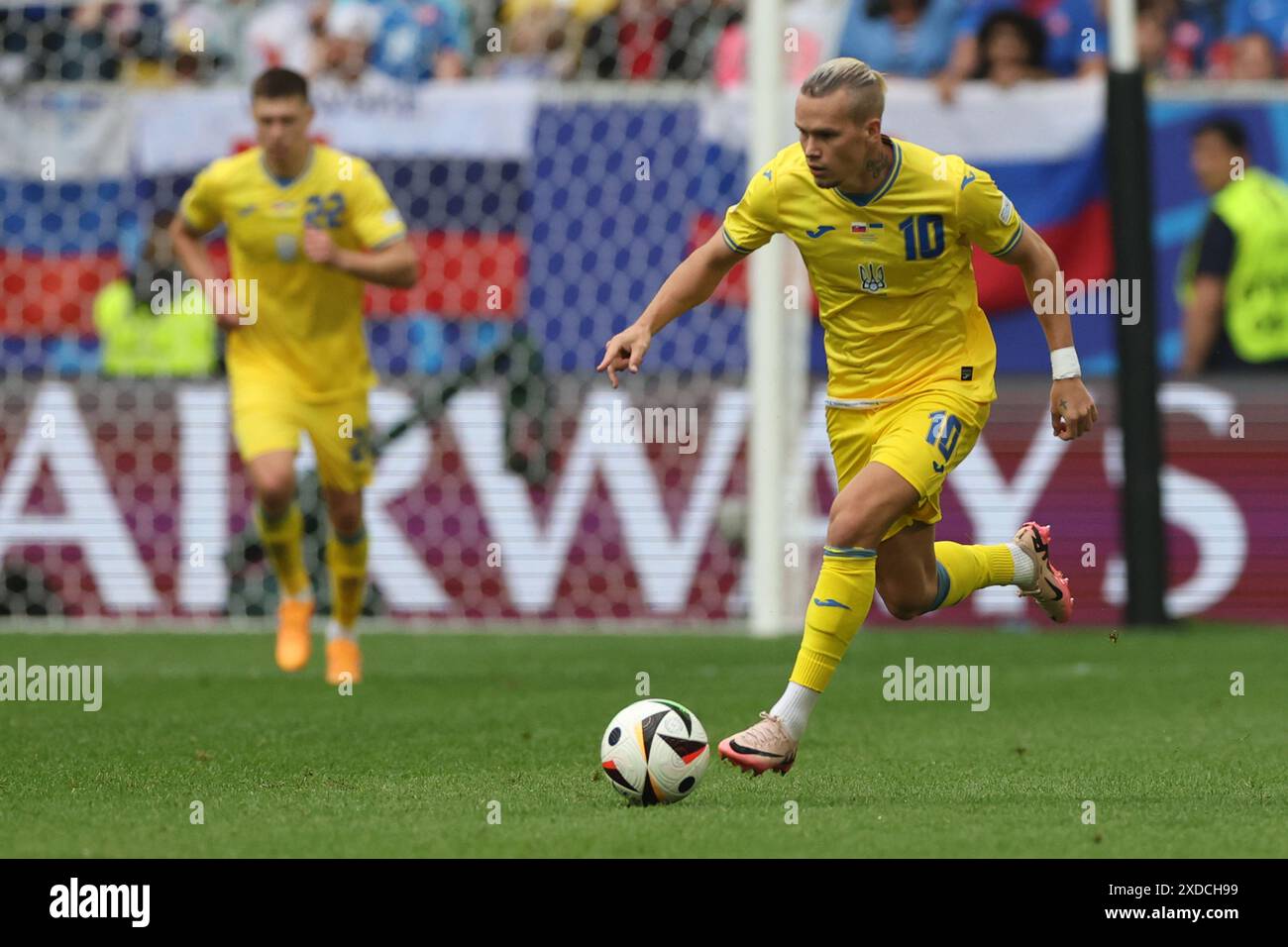 Mudryk ukraine national team hi-res stock photography and images - Alamy