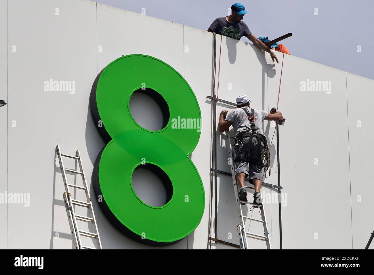 evoke-plc-hi-res-stock-photography-and-images-alamy