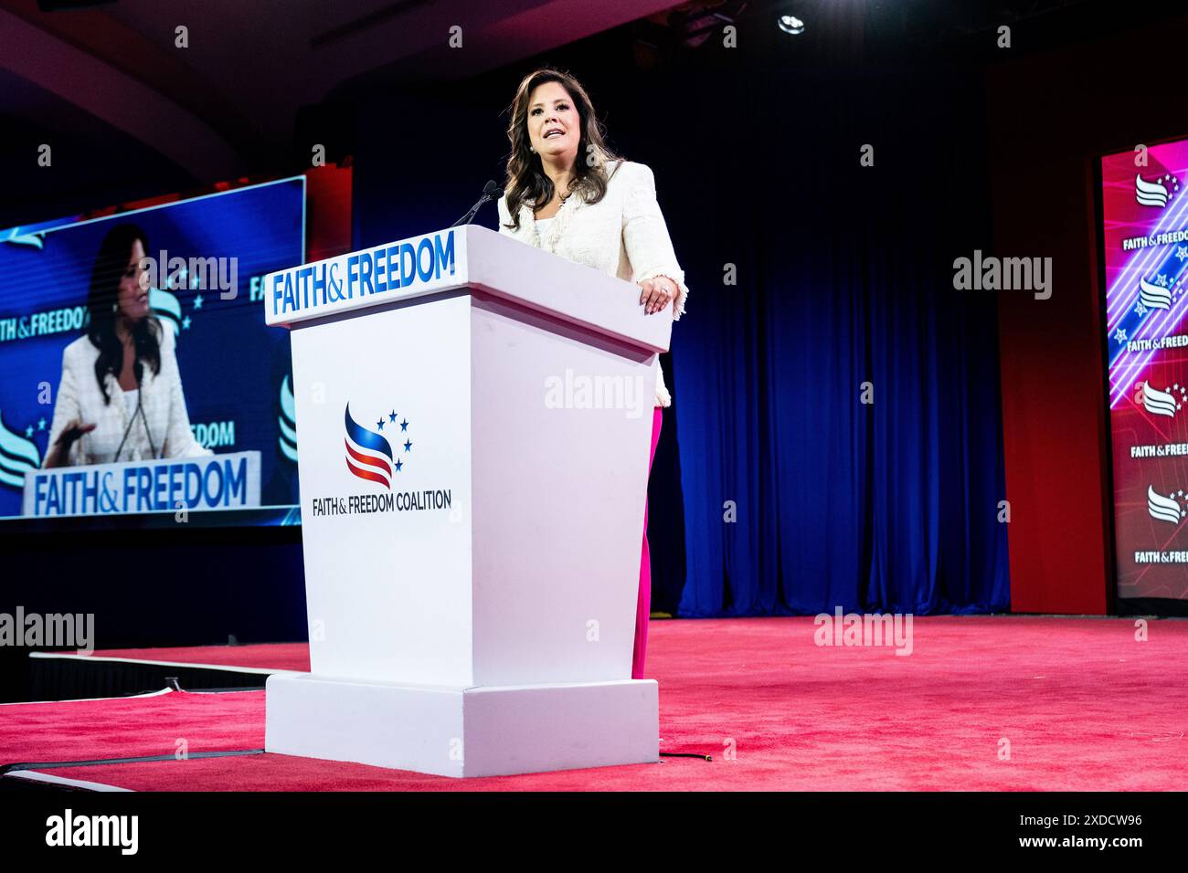 Elise stefanik 2024 hi-res stock photography and images - Alamy