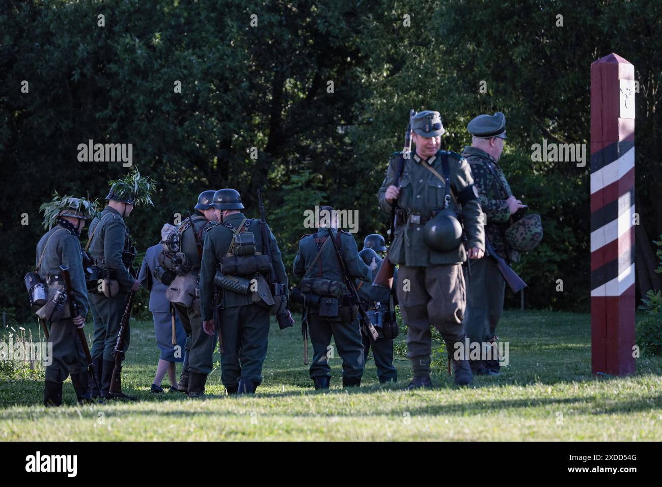 22 june 1941 hi-res stock photography and images - Alamy 22 june 1941 hi-res stock photography and images - Alamy