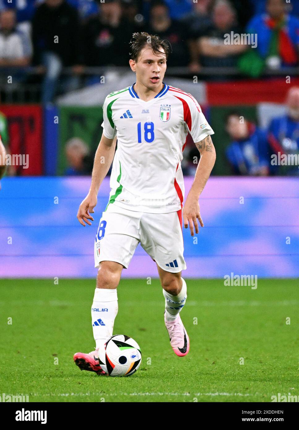 Euro2024 ニコラ・バレッラ $_57.PNG?set_id=880000500F