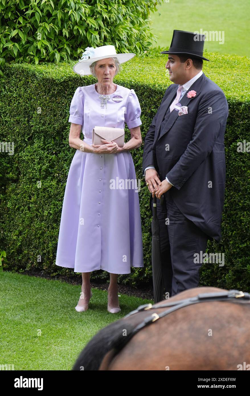Sheikh Hamad Bin Abdullah Al Thani And Lady Charles Spencer Churchill sheikh-hamad-bin-abdullah-al-thani-and-lady-charles-spencer-churchill