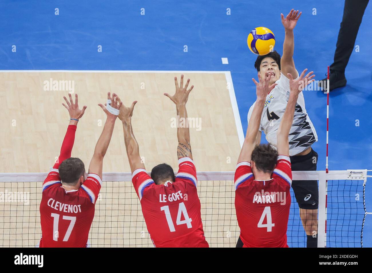 Kento miyaura hires stock photography and images Alamy