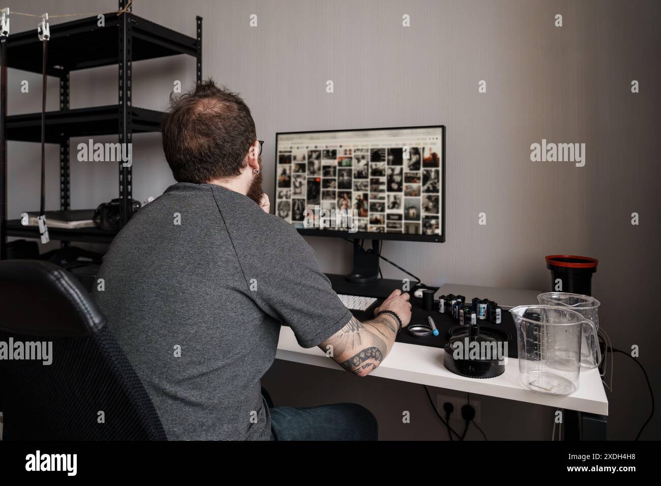 Photo editing computer mouse hi-res stock photography and images - Alamy
