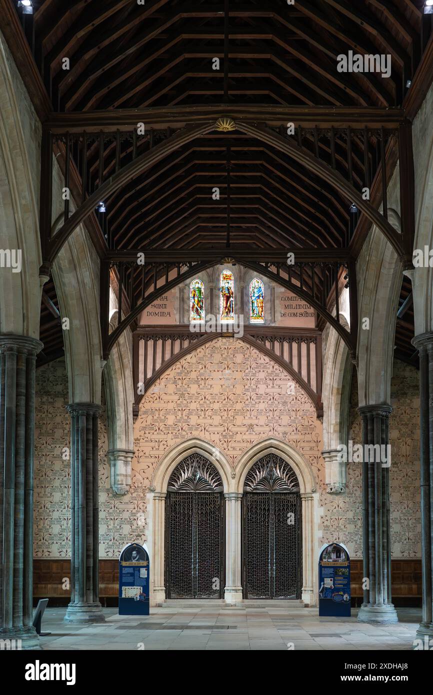 Beautiful stainless steel wedding gates by Antony Robinson commemorate the wedding of Prince Charles and Lady Diana in 1981. Winchester Great Hall, UK Stock Photo