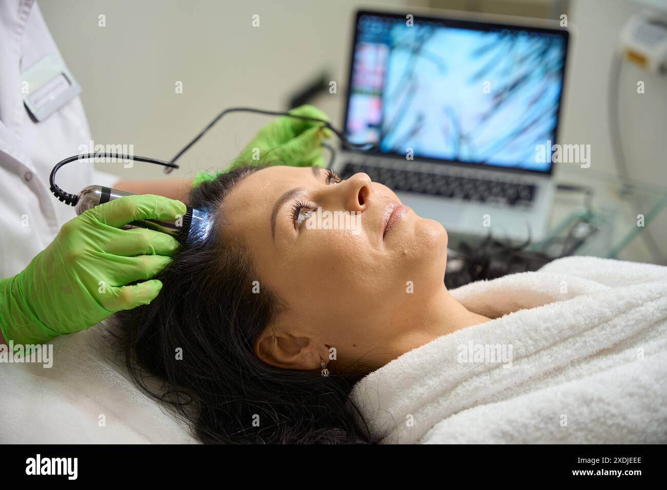 Trichoscope hi-res stock photography and images - Alamy