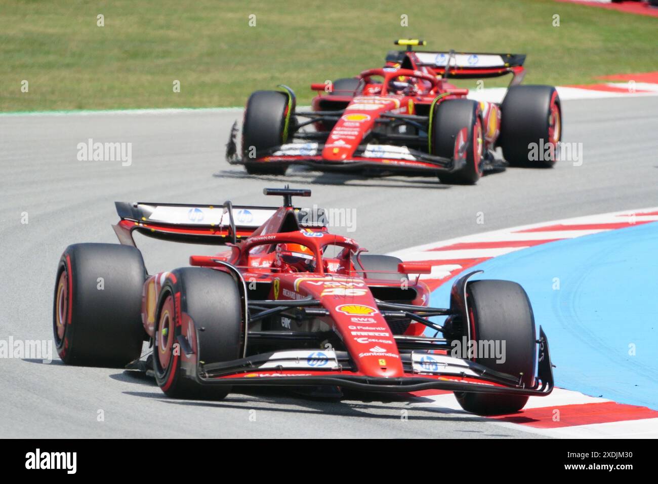 L to R): Charles Leclerc (MON) Ferrari; Carlos Sainz Jr (ESP L to R): Charles Leclerc (MON) Ferrari; Carlos Sainz Jr (ESP