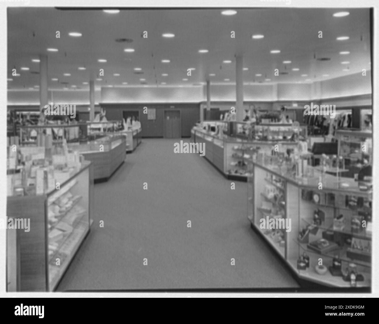 John Wanamaker, business in Great Neck, Long Island, New York. View to