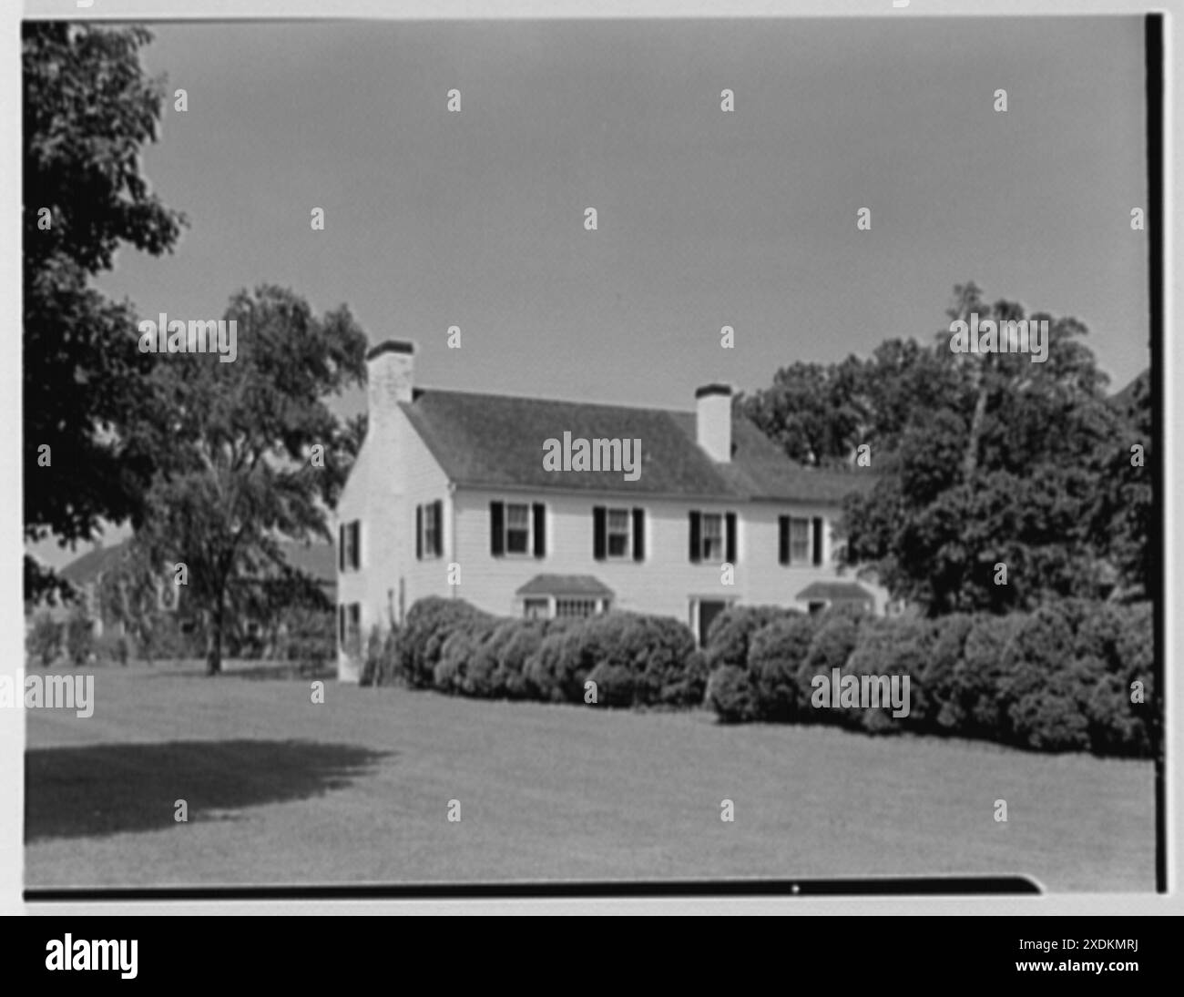 J. Seward Johnson, residence in Oldwick, New Jersey. West facade ...