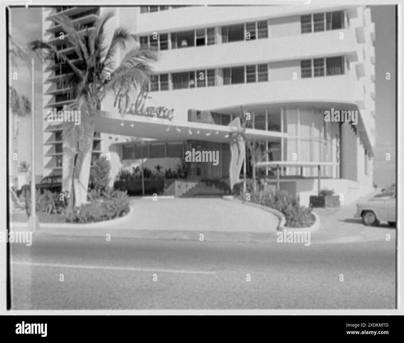 Biltmore Terrace, Collins Ave. and 87th St. Entrance detail. Gottscho