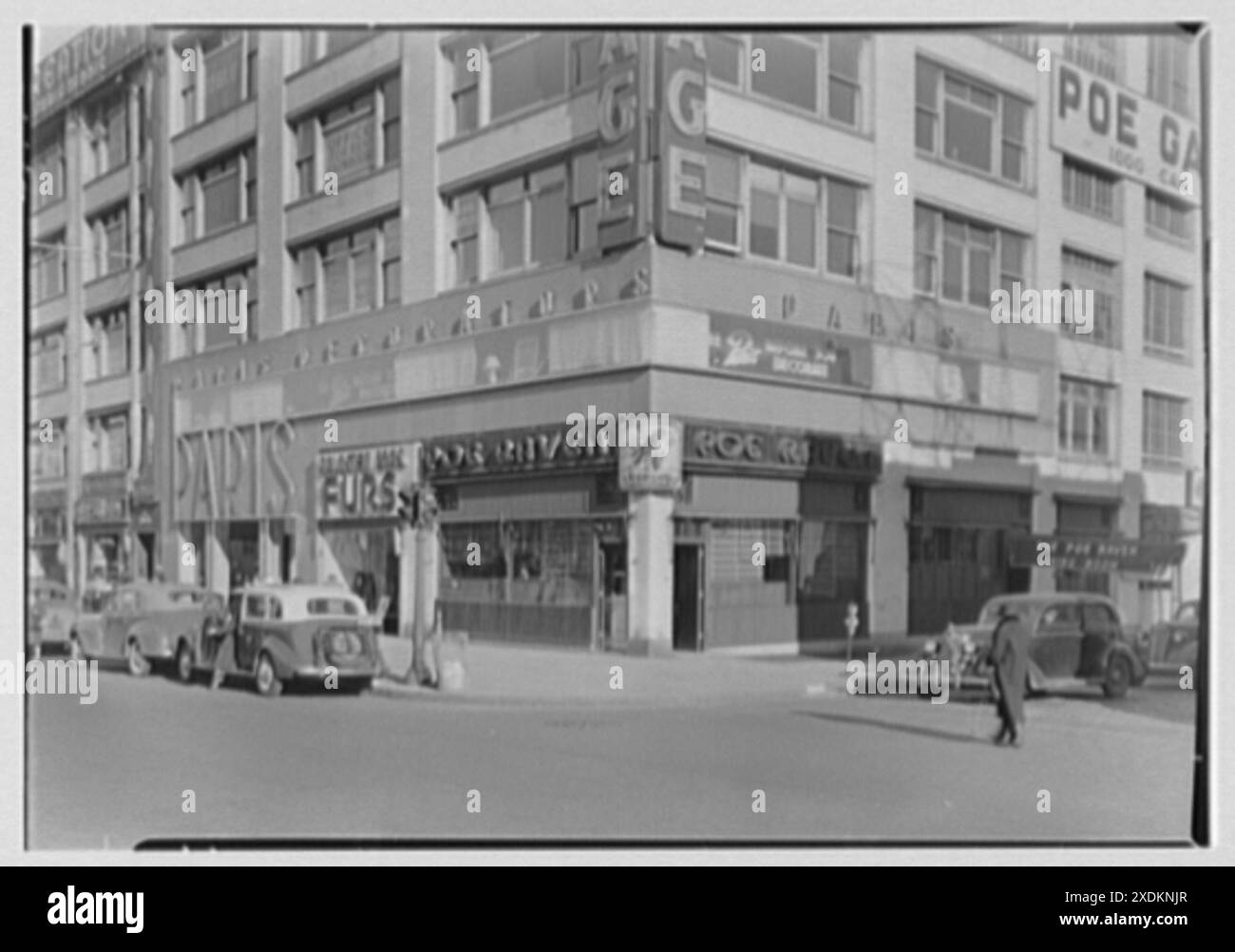 Paris Decorators, business at 2430 Grand Concourse, New York City. Exterior, from corner. Gottscho-Schleisner Collection Stock Photo