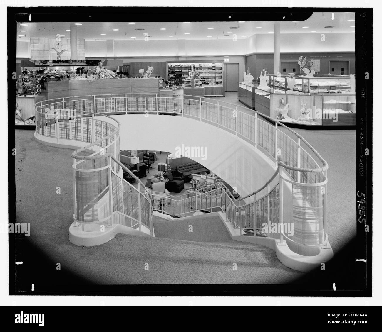 John Wanamaker, business in Great Neck, Long Island, New York