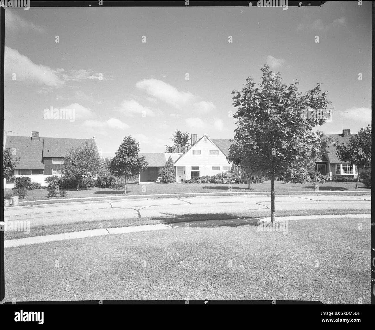 Levittown houses. Peg Brennan, residence at 25 Winding Lane. Gottscho