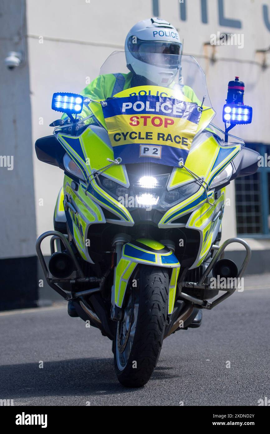 Despatch Cop Police despatch support rider during the British National Road Cycling ...