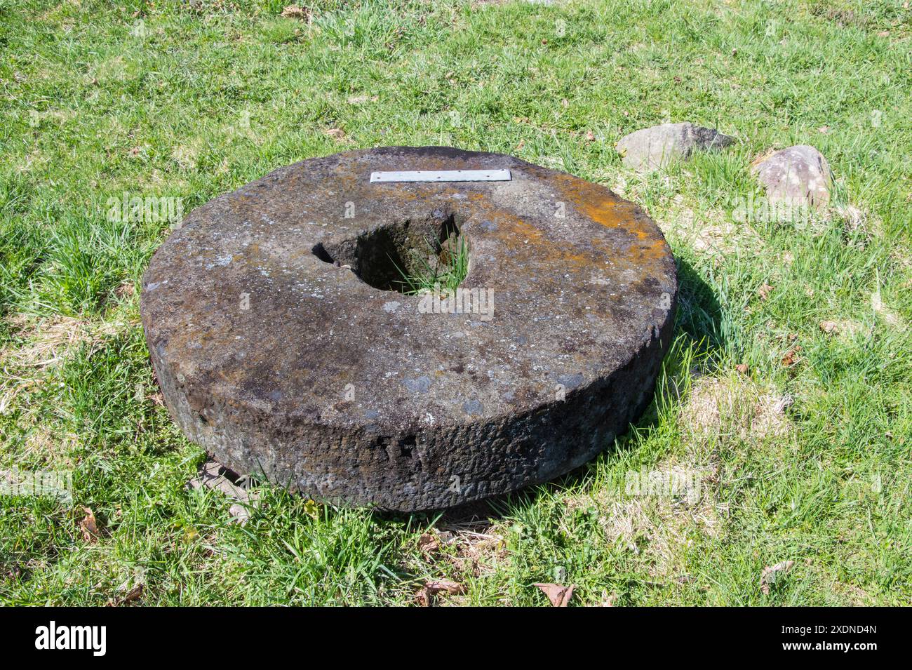 Indian Stone Millstone From Rajasthan - Ca 1920's Indian Stone Millstone From Rajasthan - Ca 1920's