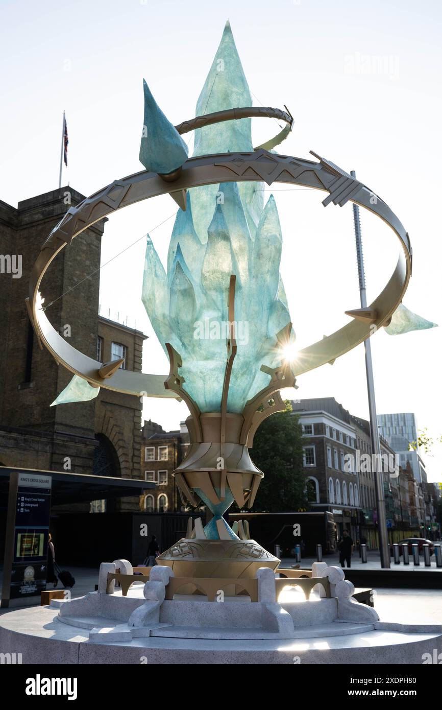 EDITORIAL USE ONLY A recreation of an Aetheryte Crystal is unveiled by SQUARE ENIX at King's Cross St Pancras in central London ahead of the launch of the massively multiplayer online role-playing game (MMORPG) FINAL FANTASY XIV Online's fifth expansion, Dawntrail, which is set to be released on July 2. Picture date: Monday June 24, 2024. Stock Photo