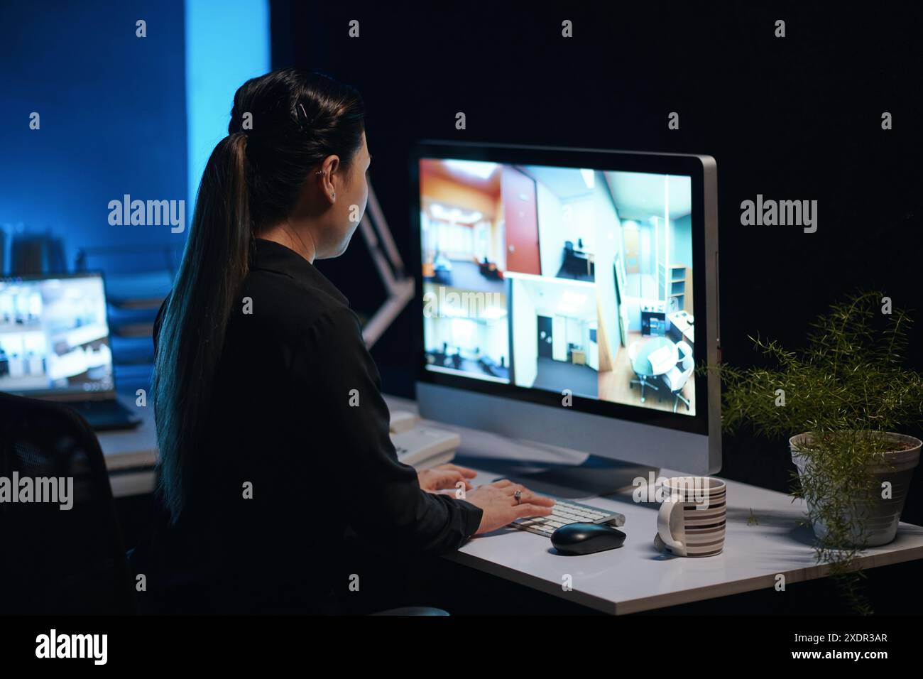 Computer control room hi-res stock photography and images - Alamy