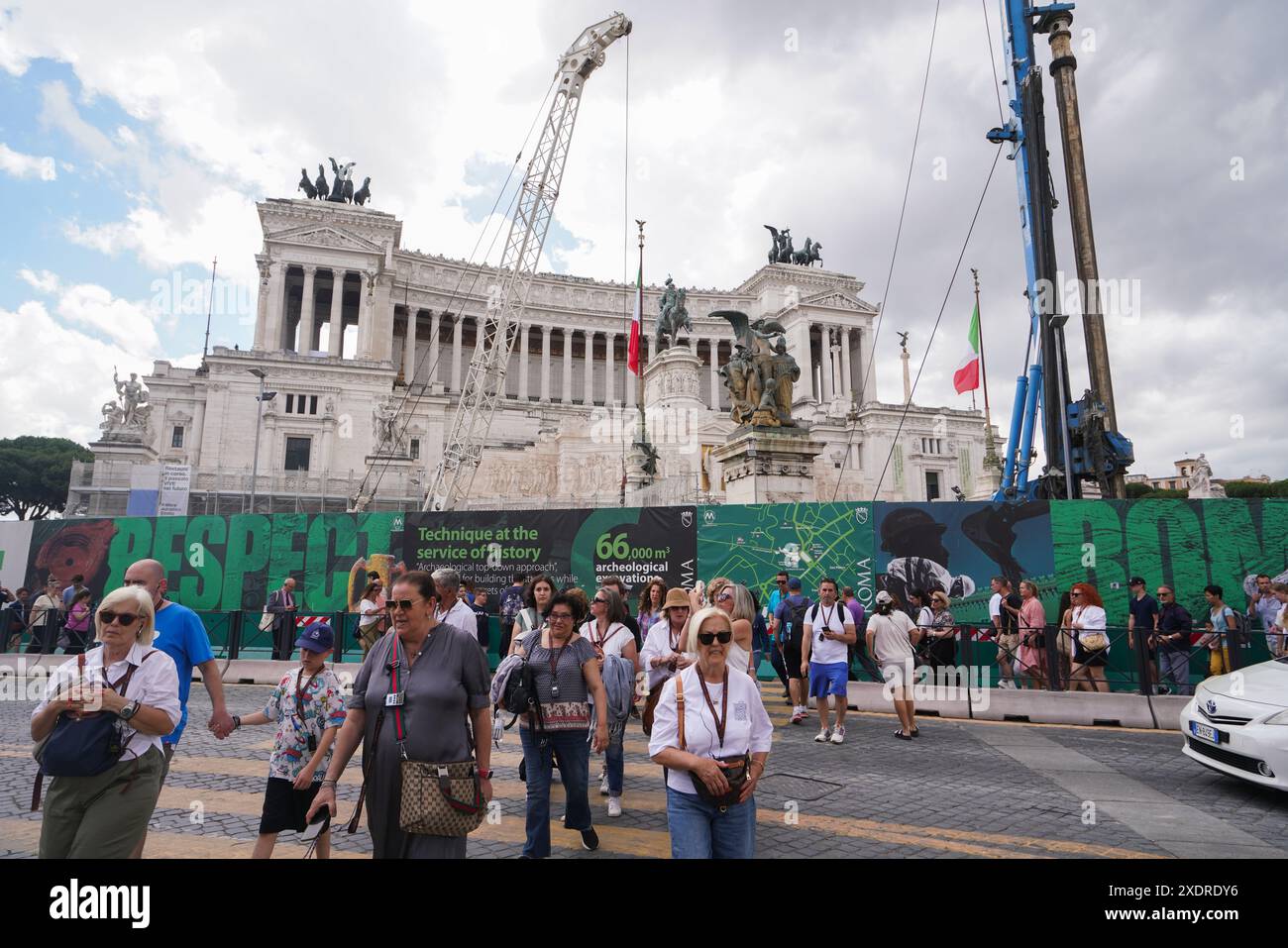 News In Rome Rome, Italy. 24 June.2024. A view of Piazza Venezia with construction ...