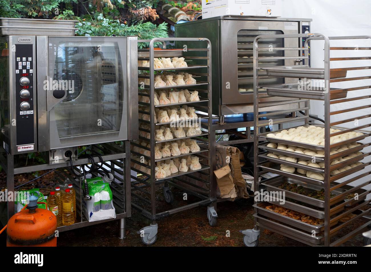 catering icon hi-res stock photography and images -... Catering oven hi-res stock photography and images - Alamy