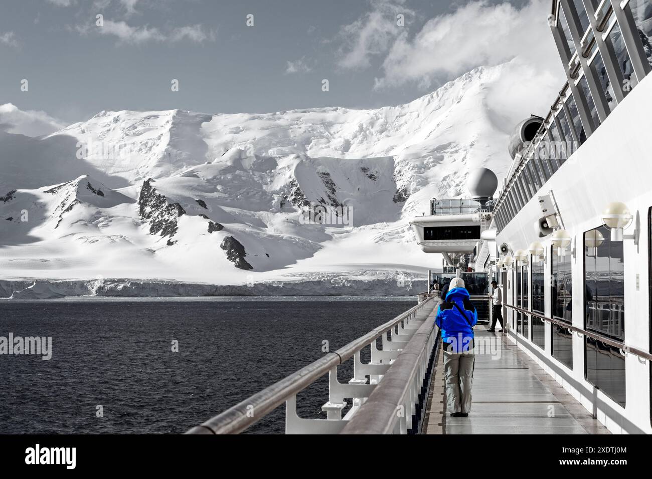 Sapphire Princess cruise ship, Livingston Island, South Shetland Islands, Antarctic Peninsula, Antarctica Stock Photo