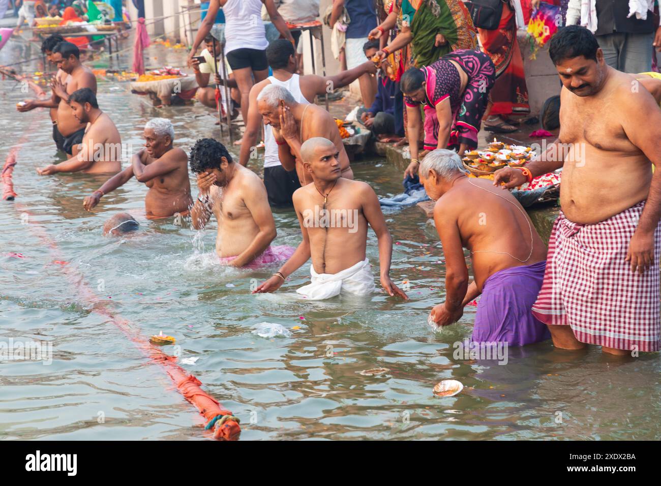Ablution in the ganges hi-res stock photography and images - Alamy