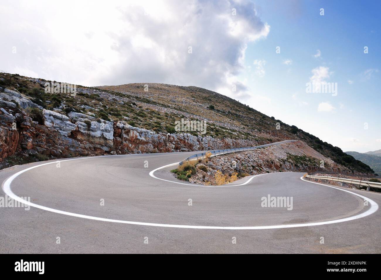 Asphalt bend hi-res stock photography and images - Alamy