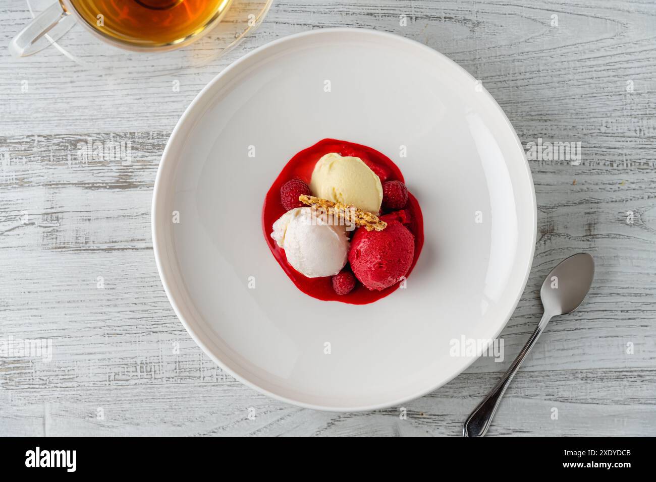 Ice cream in classic hi-res stock photography and images - Alamy