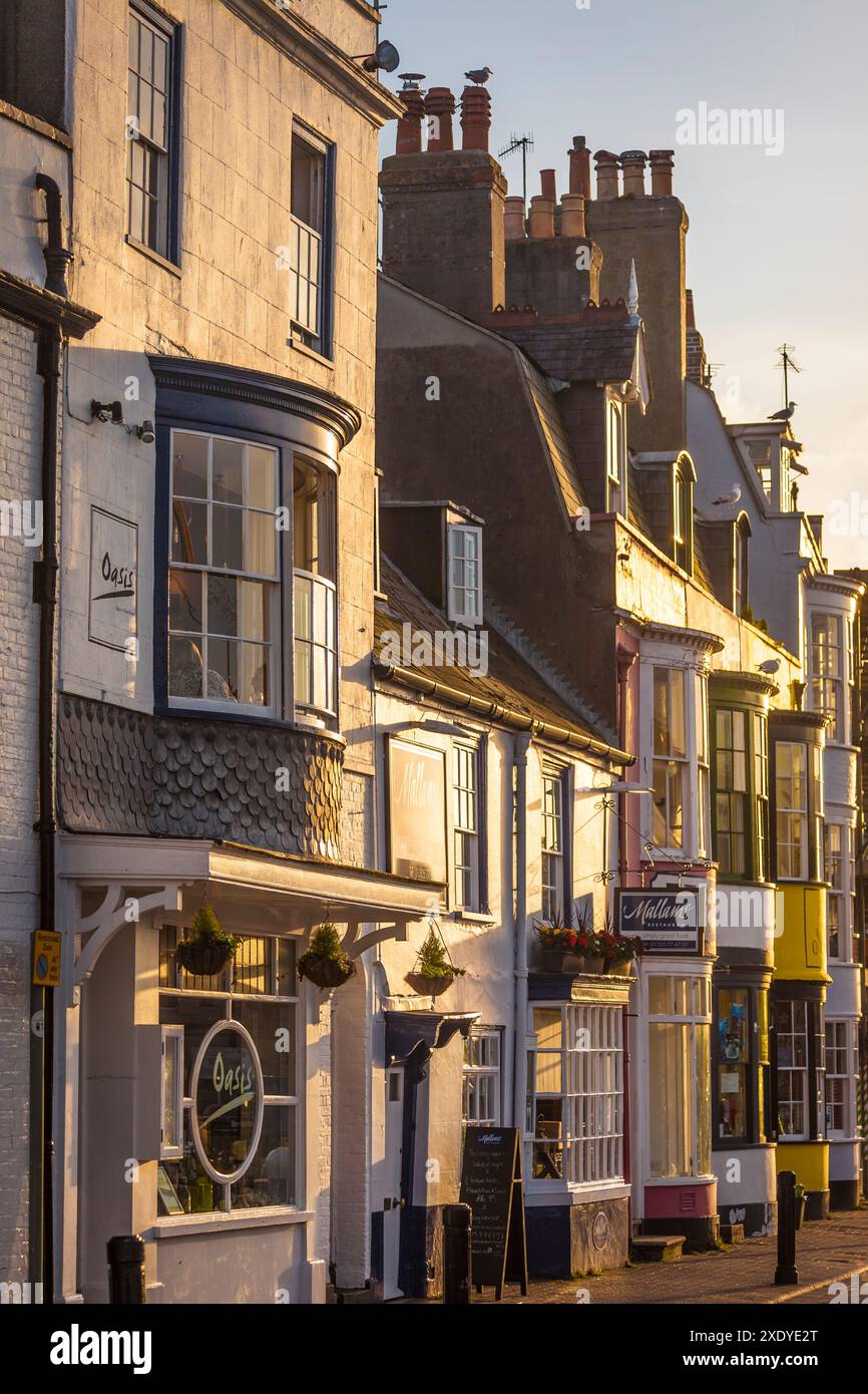 geography / travel, Great Britain, England, row of houses at Weymouth harbor, Dorset, ADDITIONAL-RIGHTS-CLEARANCE-INFO-NOT-AVAILABLE Stock Photo