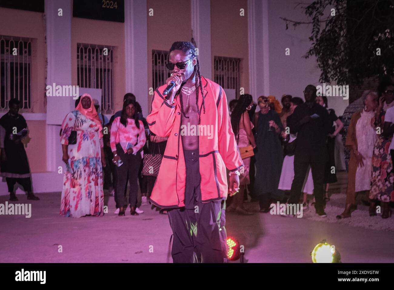Senegal Rapper Fundamental institute of black africa ifan hi-res stock photography and ...