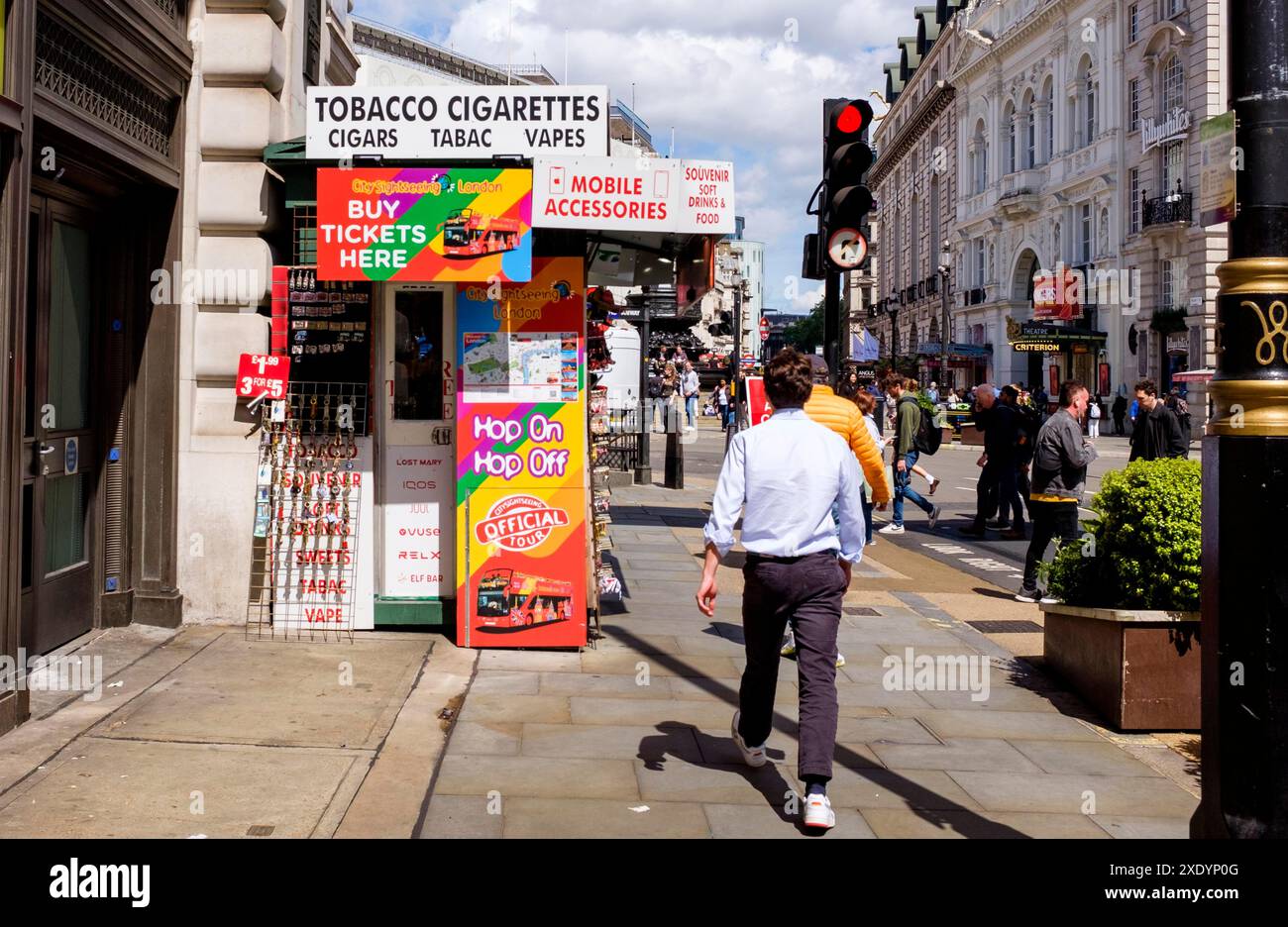 selling tobacco uk Selling tobacco uk hi-res stock photography and images - Page 2