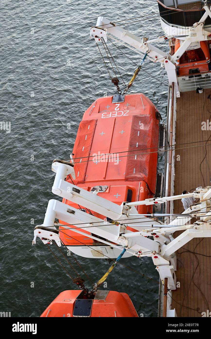 The lifeboats on Cunard cruise ship Queen Victoria receiving routine ...