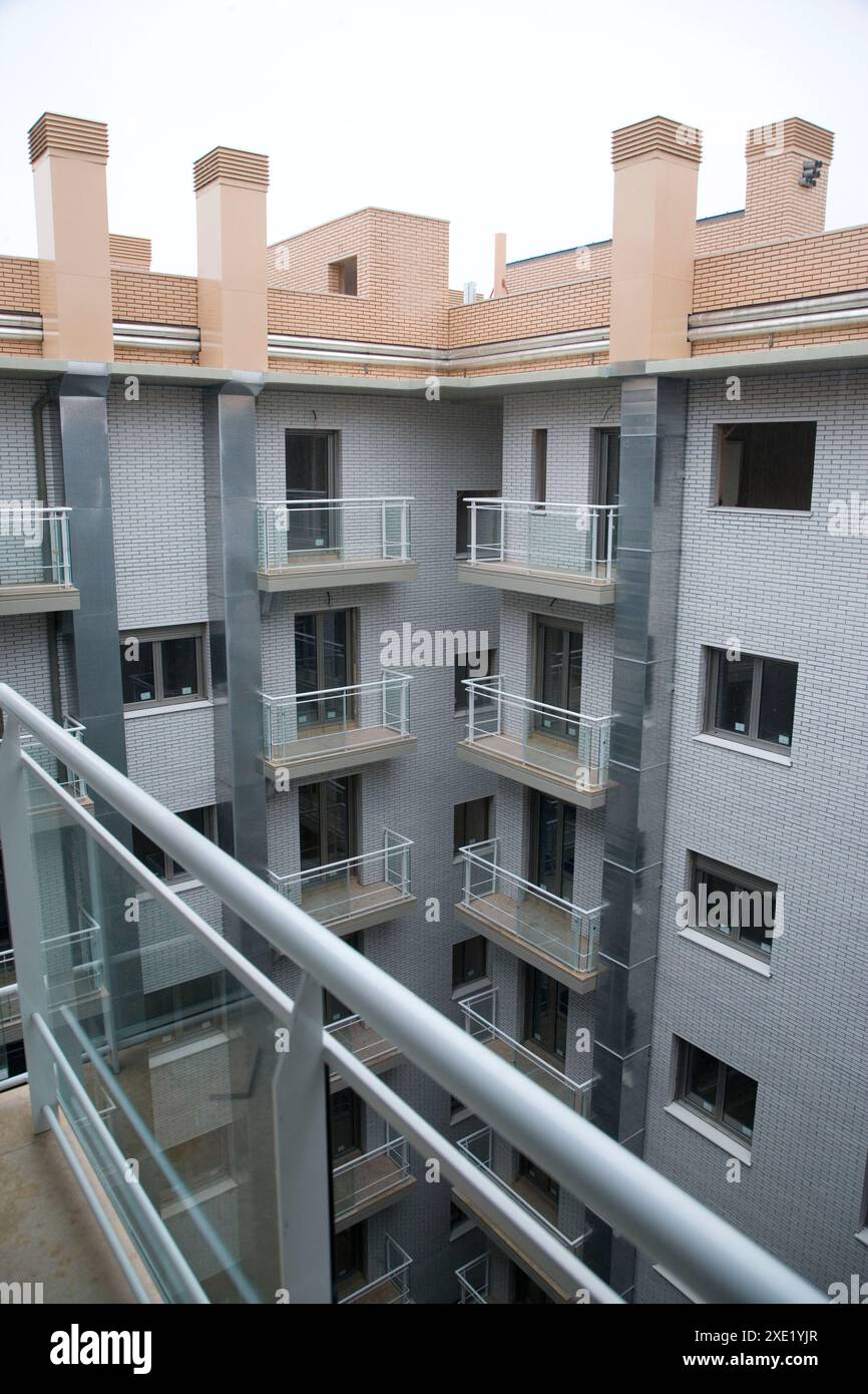 Flat well hi-res stock photography and images - Alamy