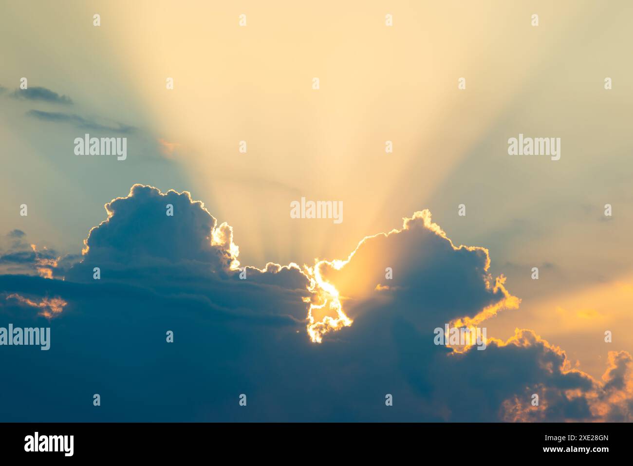 Sunset sky nature background hi-res stock photography and images - Alamy