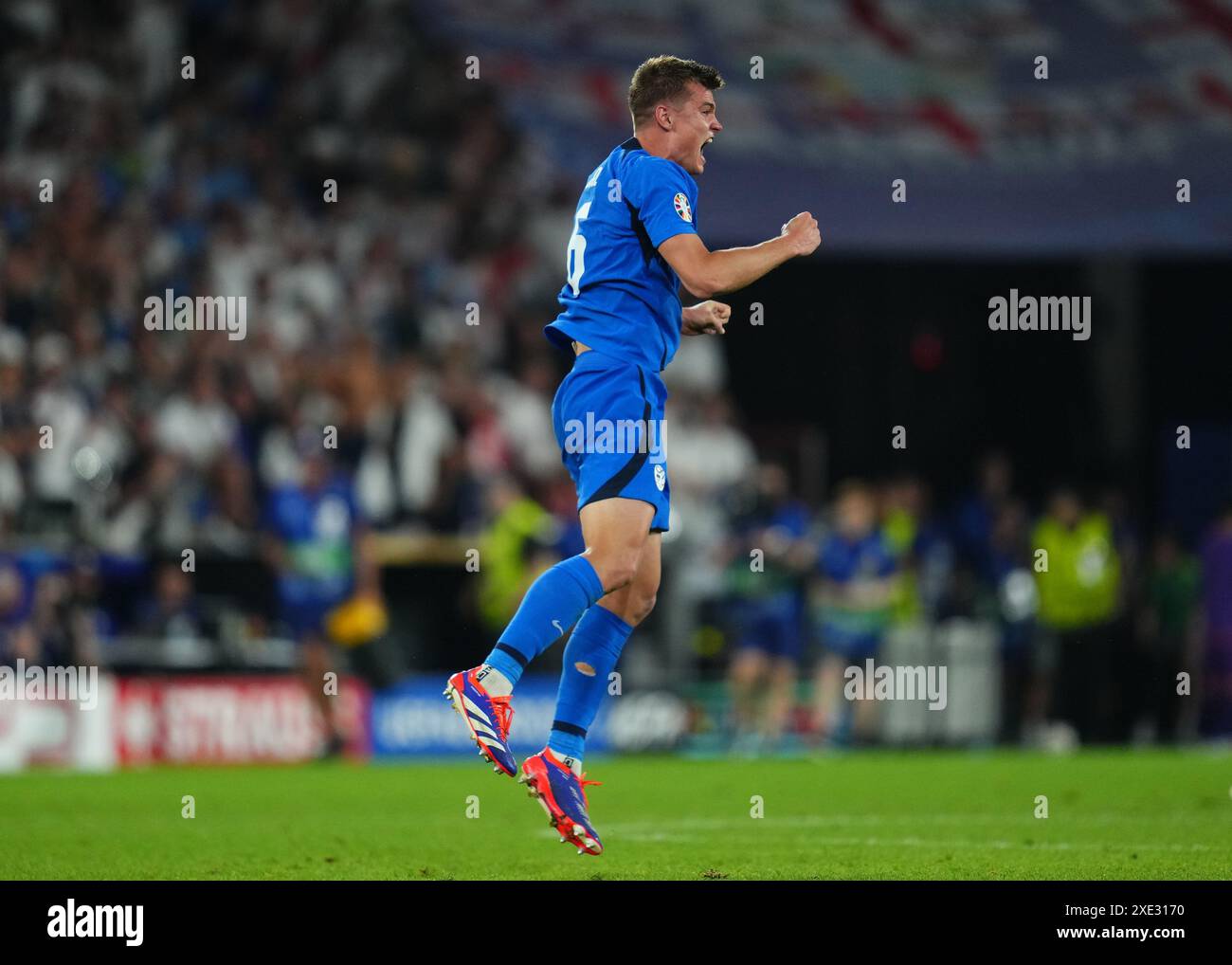 Koln, Germany. 25th June, 2024. Jaka Bijol of Slovenia during the UEFA Euro 2024 match between England and Slovenia, Group C, date 3, played at Rhein Energie Stadium on June 25, 2024 in Koln, Germany. (Photo by Bagu Blanco/PRESSINPHOTO) Credit: PRESSINPHOTO SPORTS AGENCY/Alamy Live News Stock Photo