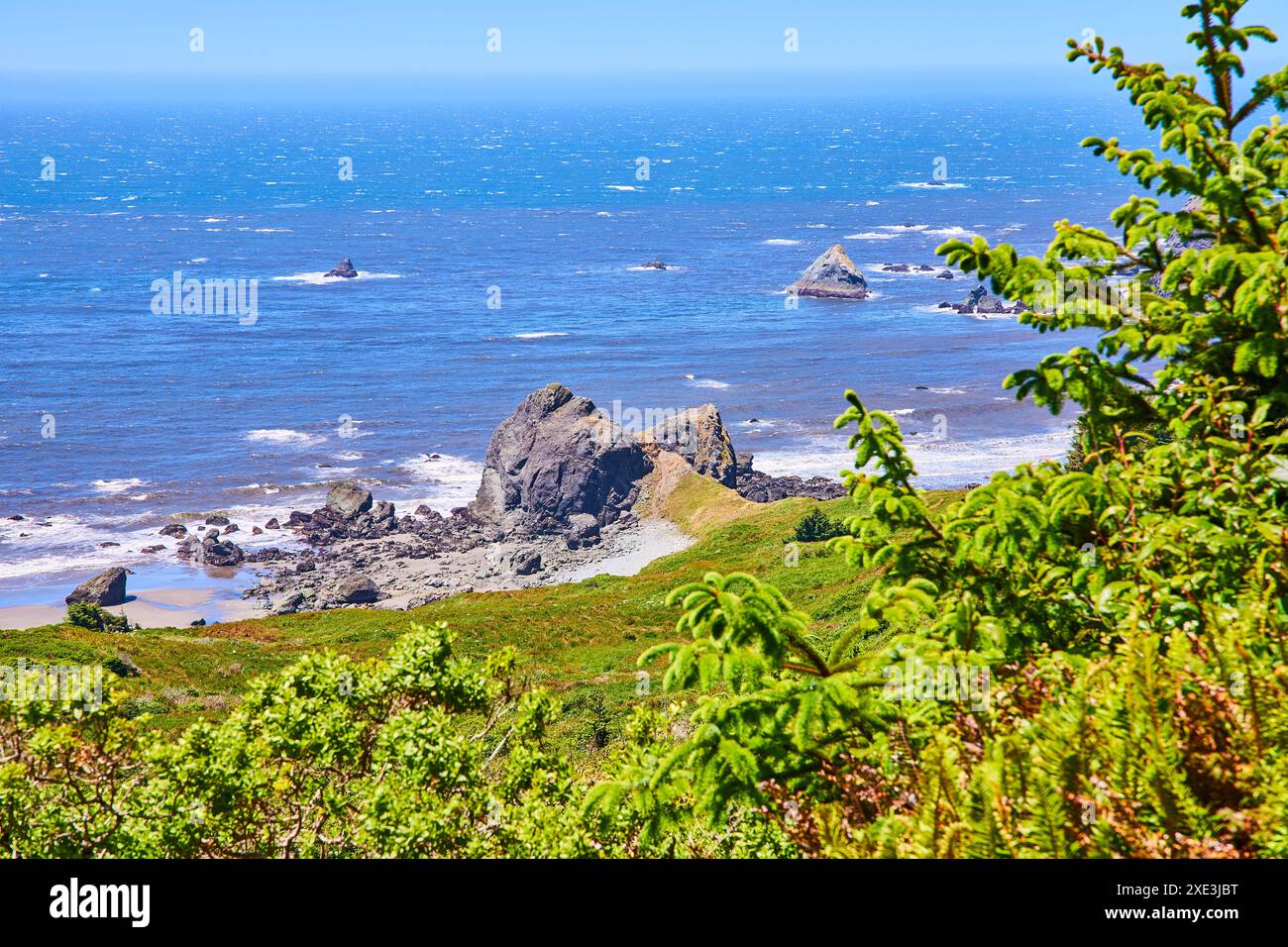 Midday View Shimmering sunlight on water hi-res stock photography and images - Alamy