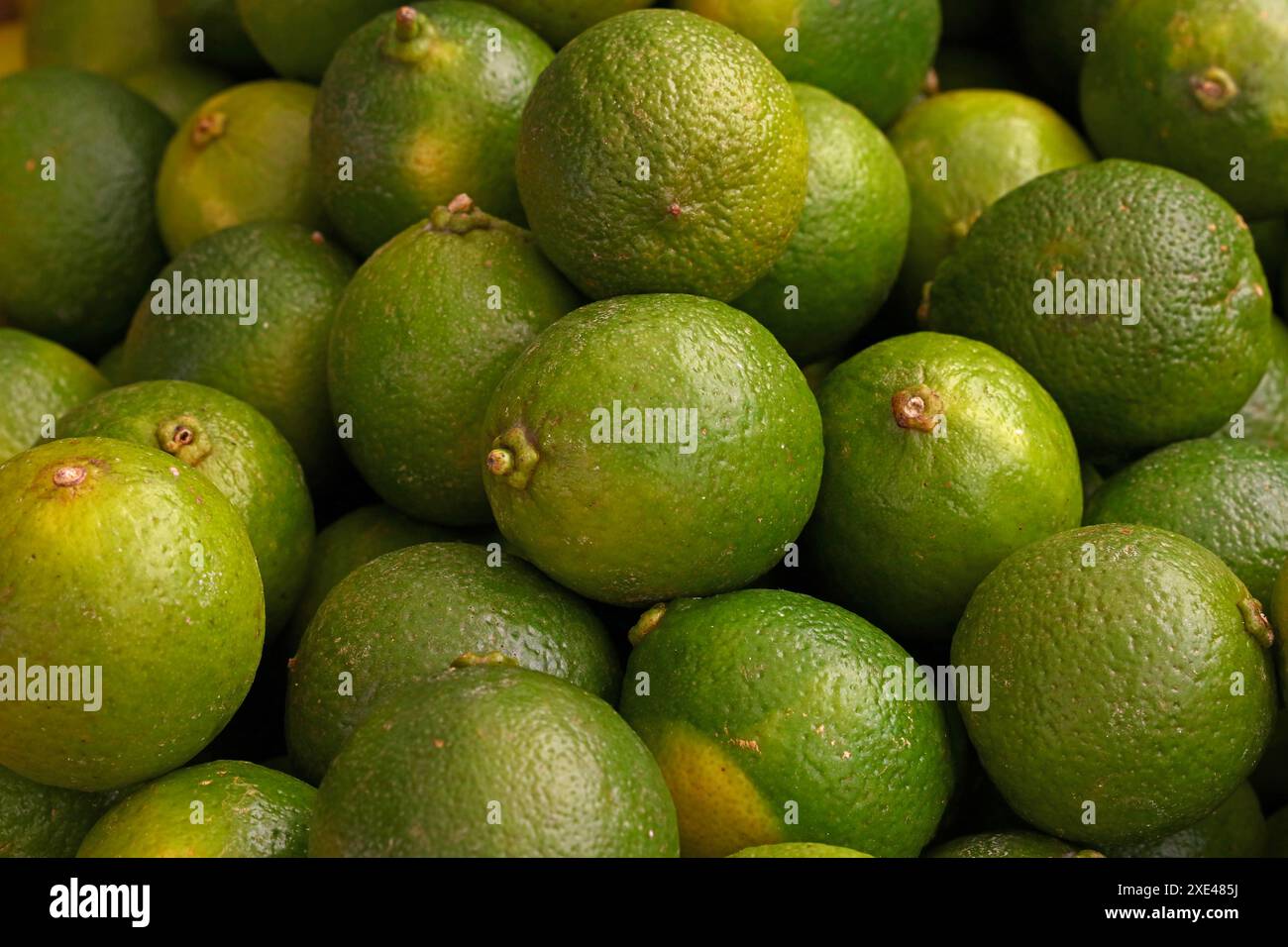 Lime stall hi-res stock photography and images - Alamy