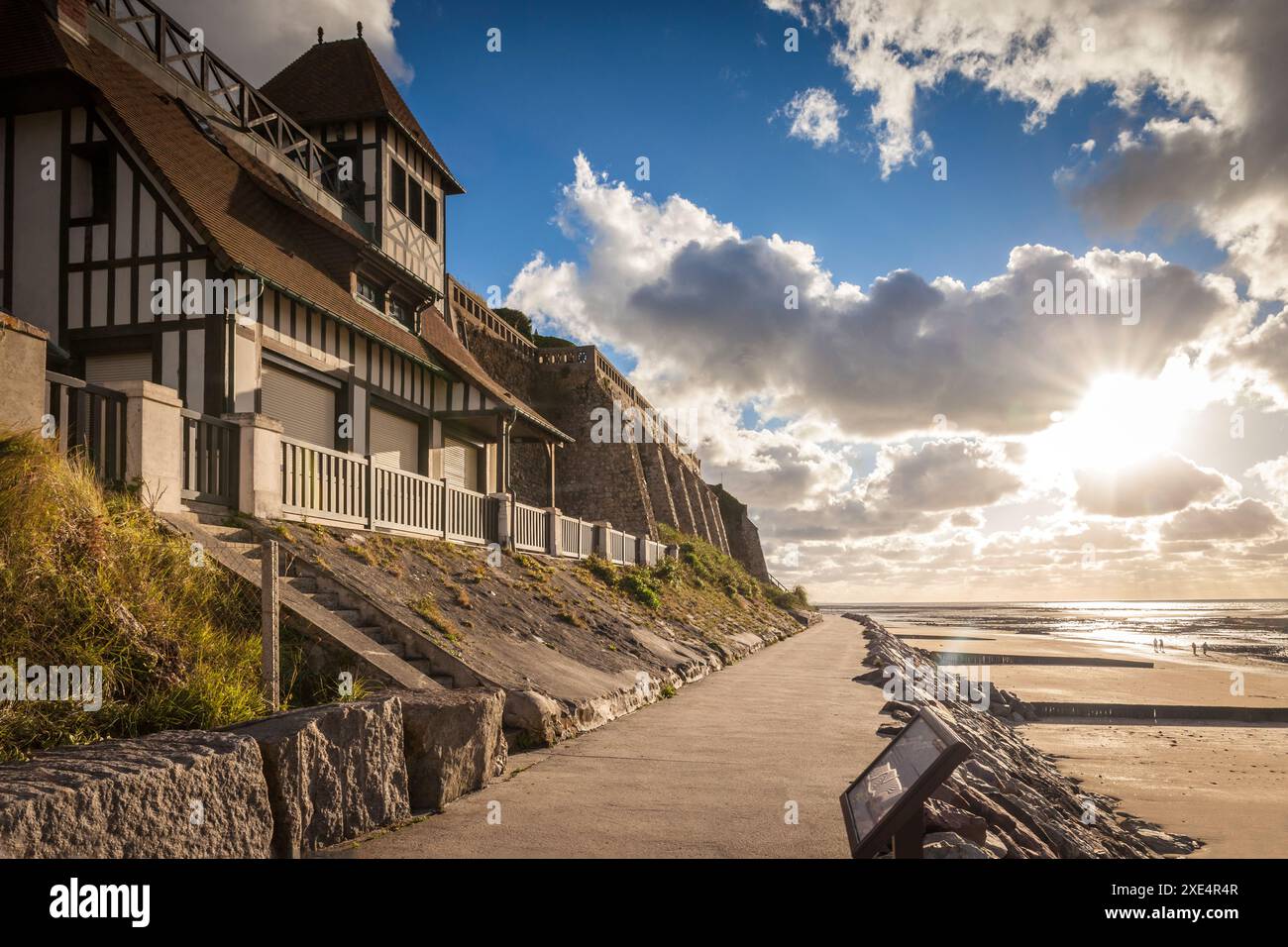 geography / travel, France, Normandy, Plage de Honfleur in evening ...