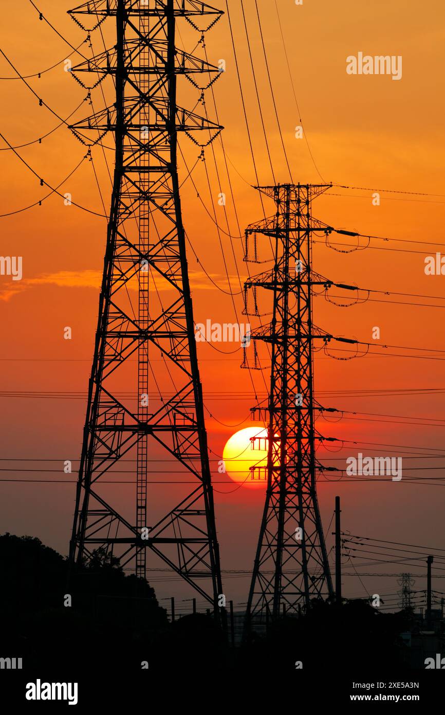 Silhouette high voltage tower hi-res stock photography and images - Alamy