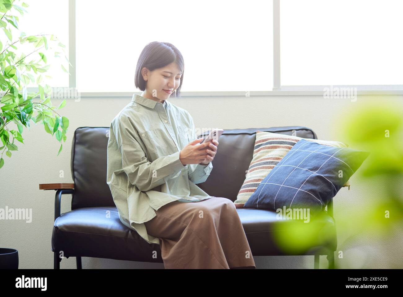 Japanese woman relaxing on hi-res stock photography and images - Alamy