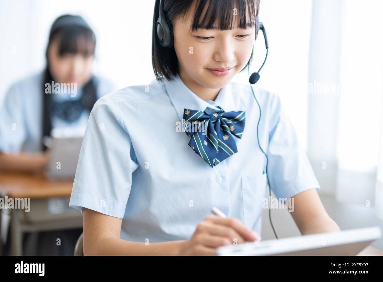 Student microphone school hi-res stock photography and images - Alamy