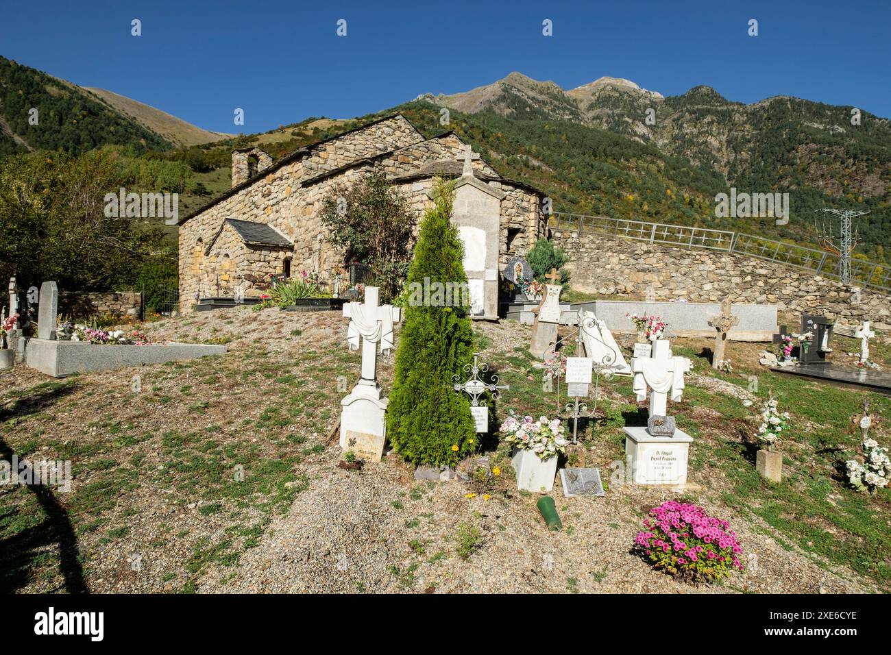 Parroquia iglesia rural paisaje hi-res stock photography and images - Alamy
