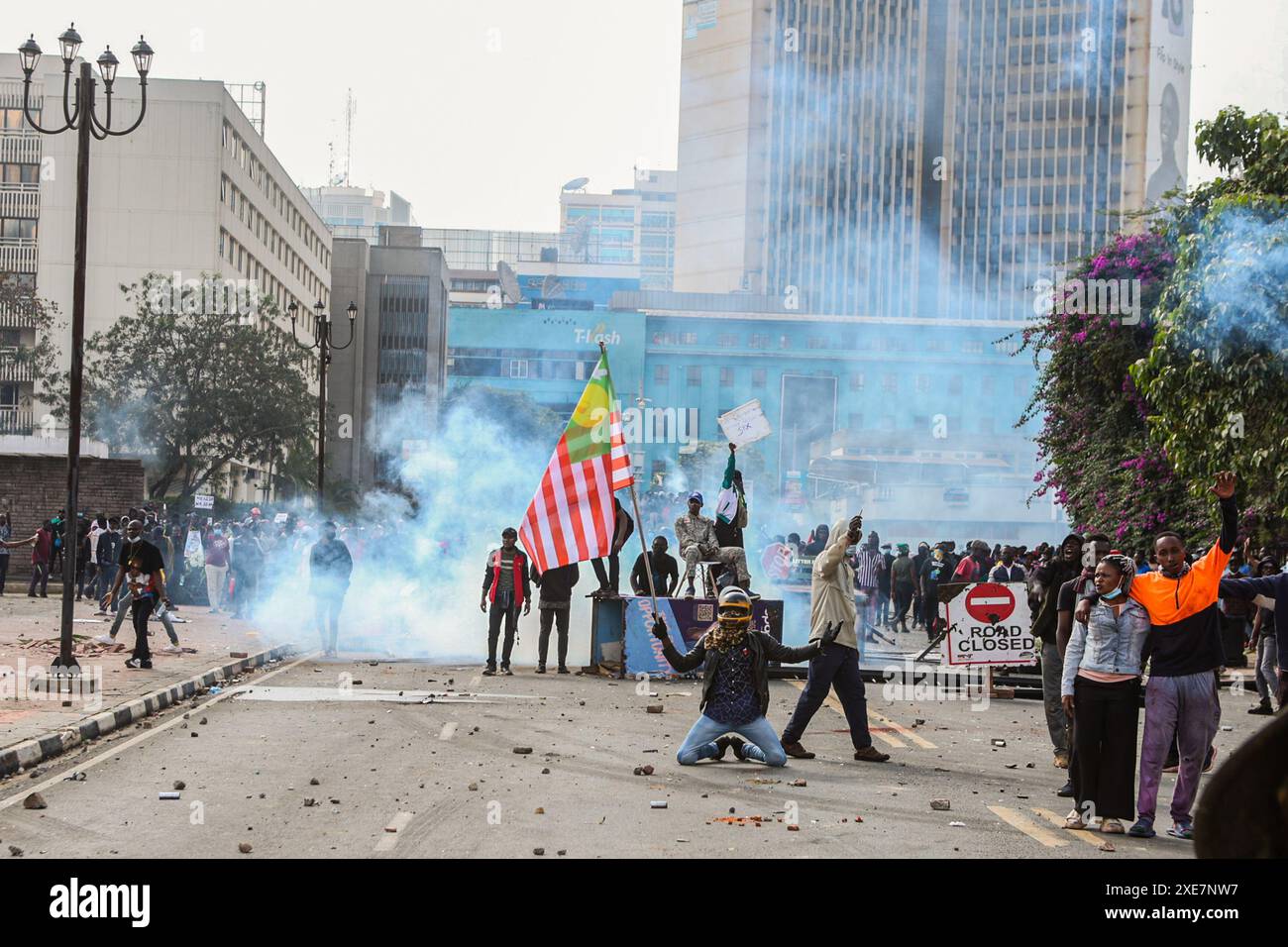 Anti-riot police use teargas and water cannons to disperse protesters ...