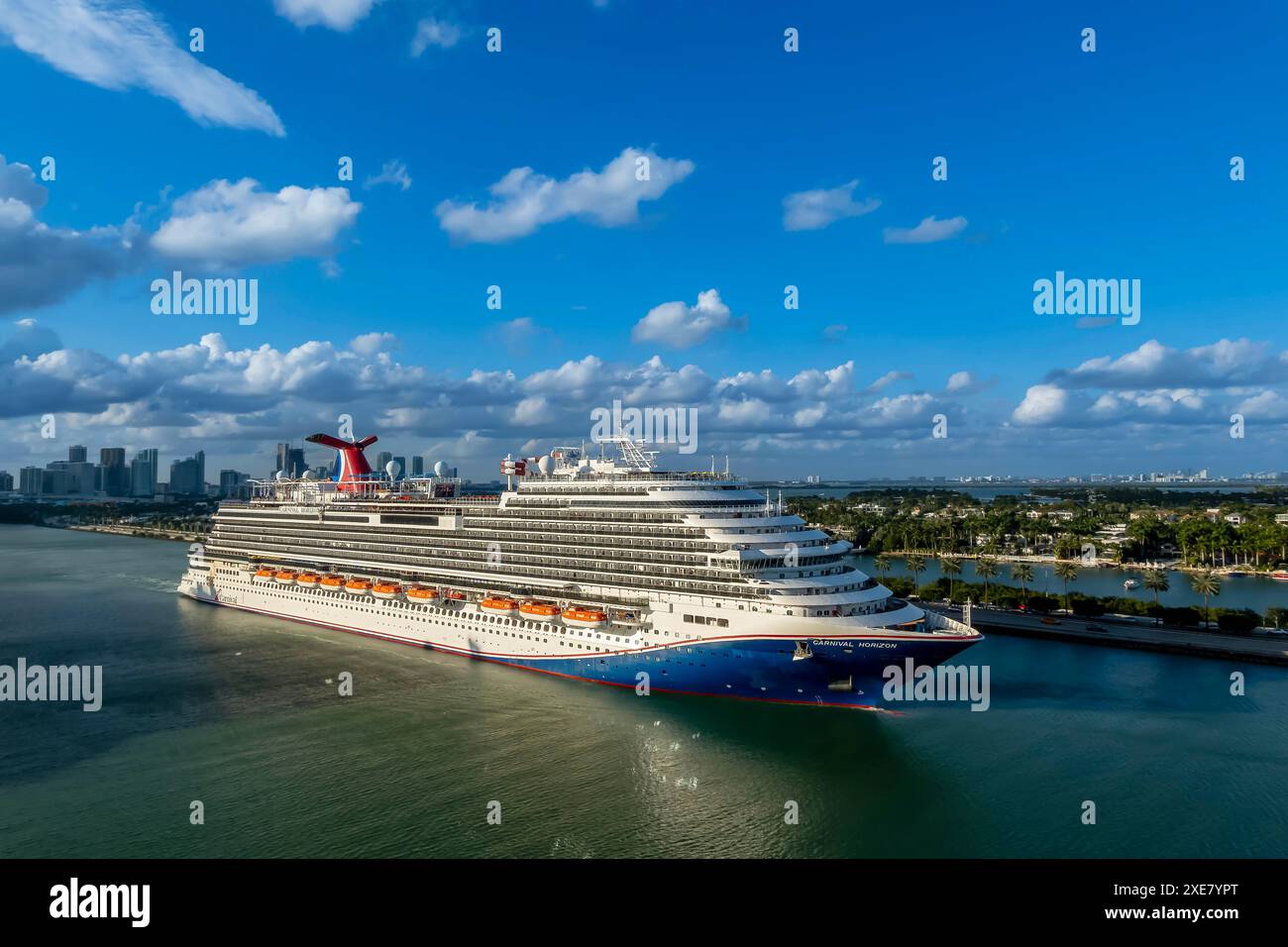 Voyage to Paradise: Carnival Horizon Embarks from Miami on a Blissful Week-Long Caribbean Cruise Escape Stock Photo