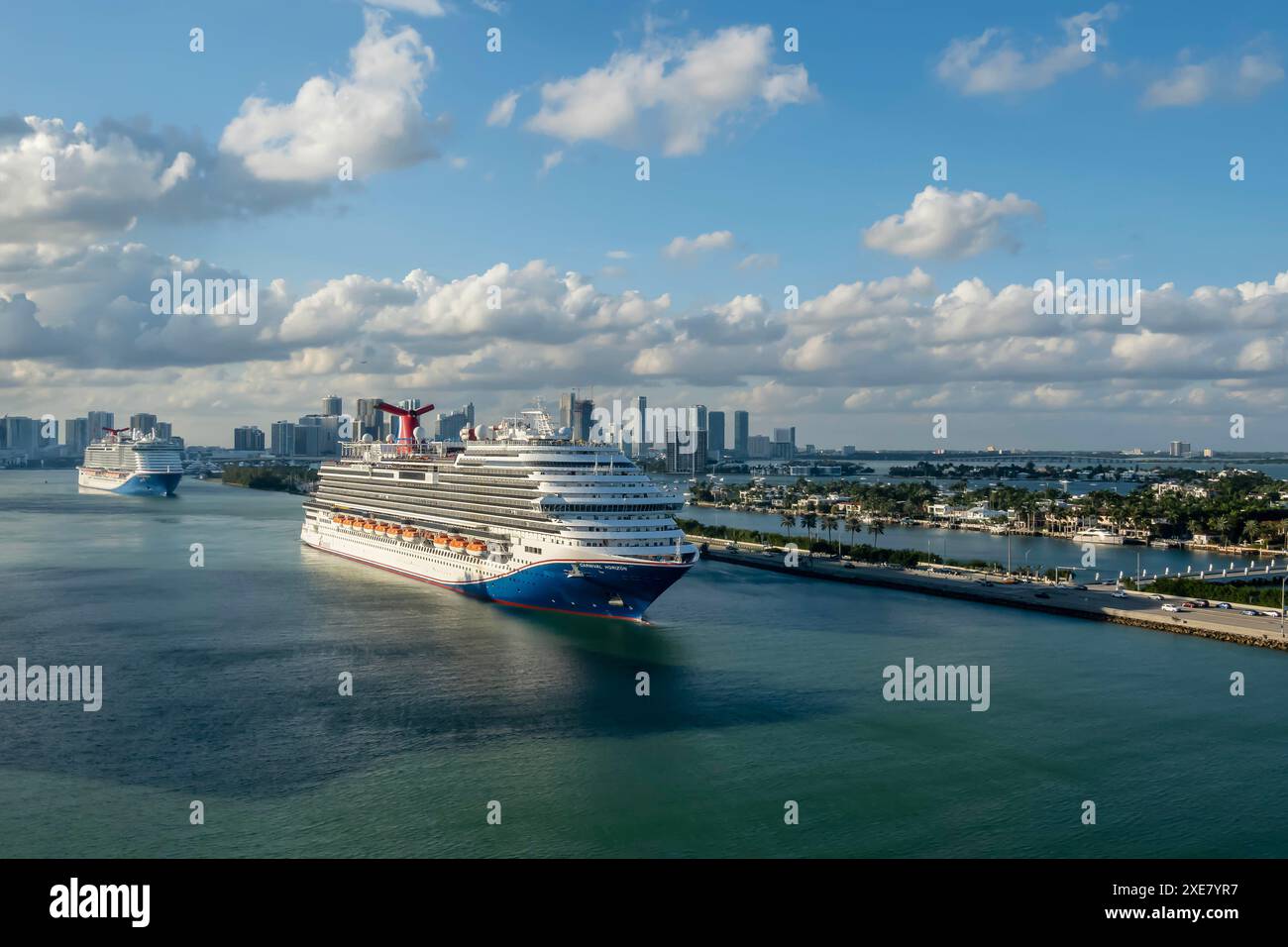 Voyage to Paradise: Carnival Horizon Embarks from Miami on a Blissful Week-Long Caribbean Cruise Escape Stock Photo