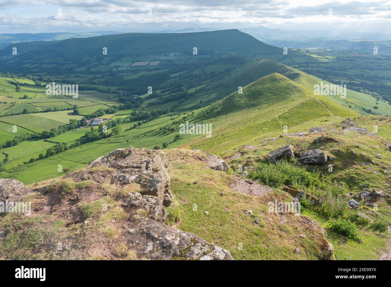 Y Grib, the Dragon's Back at the head of the Rhiangoll Valley, Black Mountains, Powys, UK Stock Photo