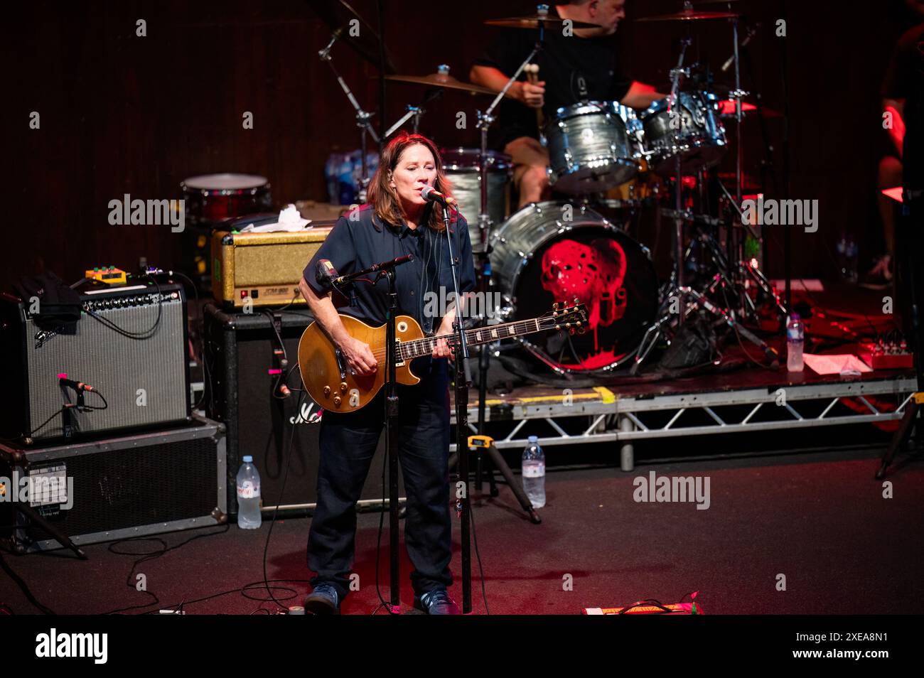 Manchester, UK. 26th June 2024. Kim Deal, Kelley Deal, Josephine Wiggs and Jim Macpherson of the band The Breeders perform at the Manchester's Albert Hall on their 30th anniversary edition of their classic album 'Last Splash'  tour.  2024-06-26 . Credit:  Gary Mather/Alamy Live News Stock Photo