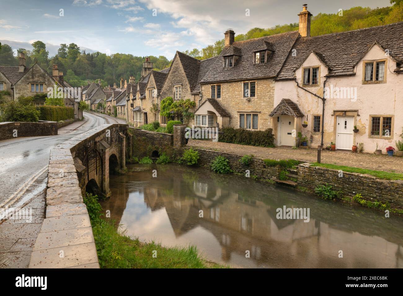 Idyllic village uk hi-res stock photography and images - Alamy