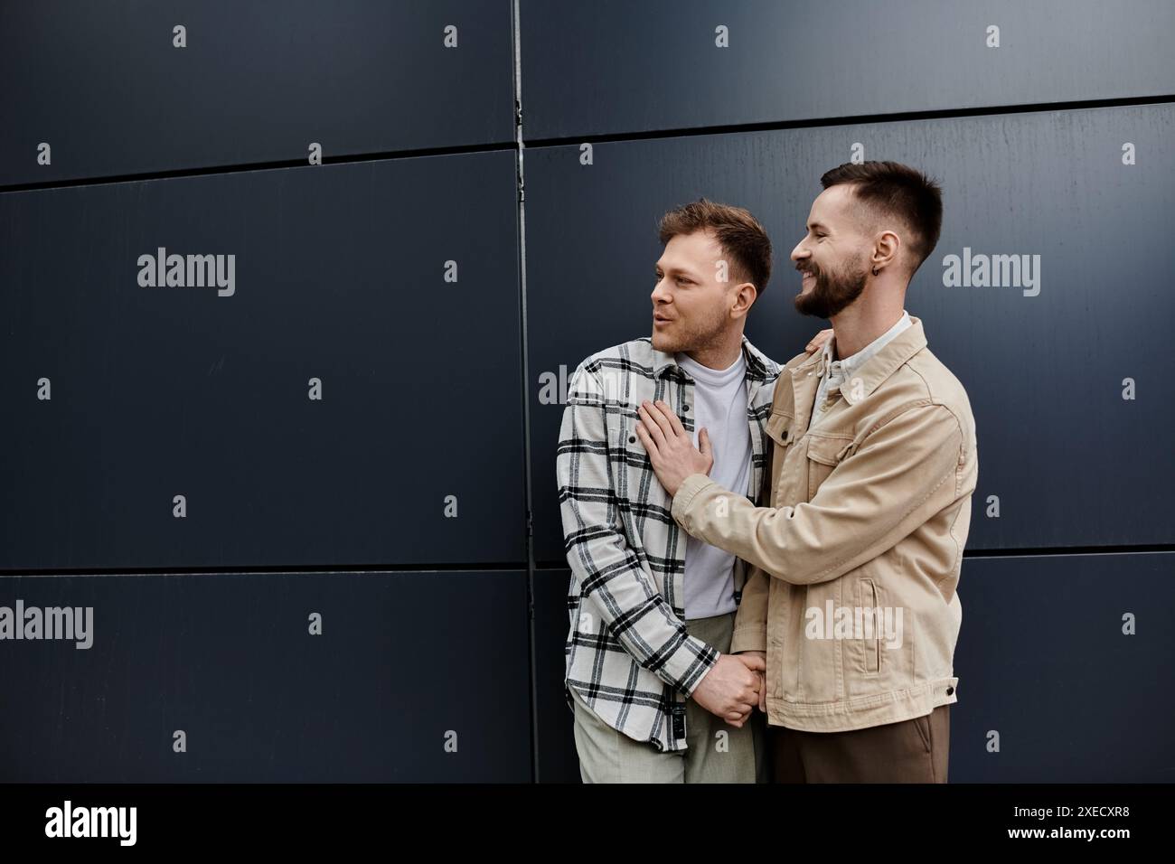 Two men in casual clothing hi-res stock photography and images - Alamy