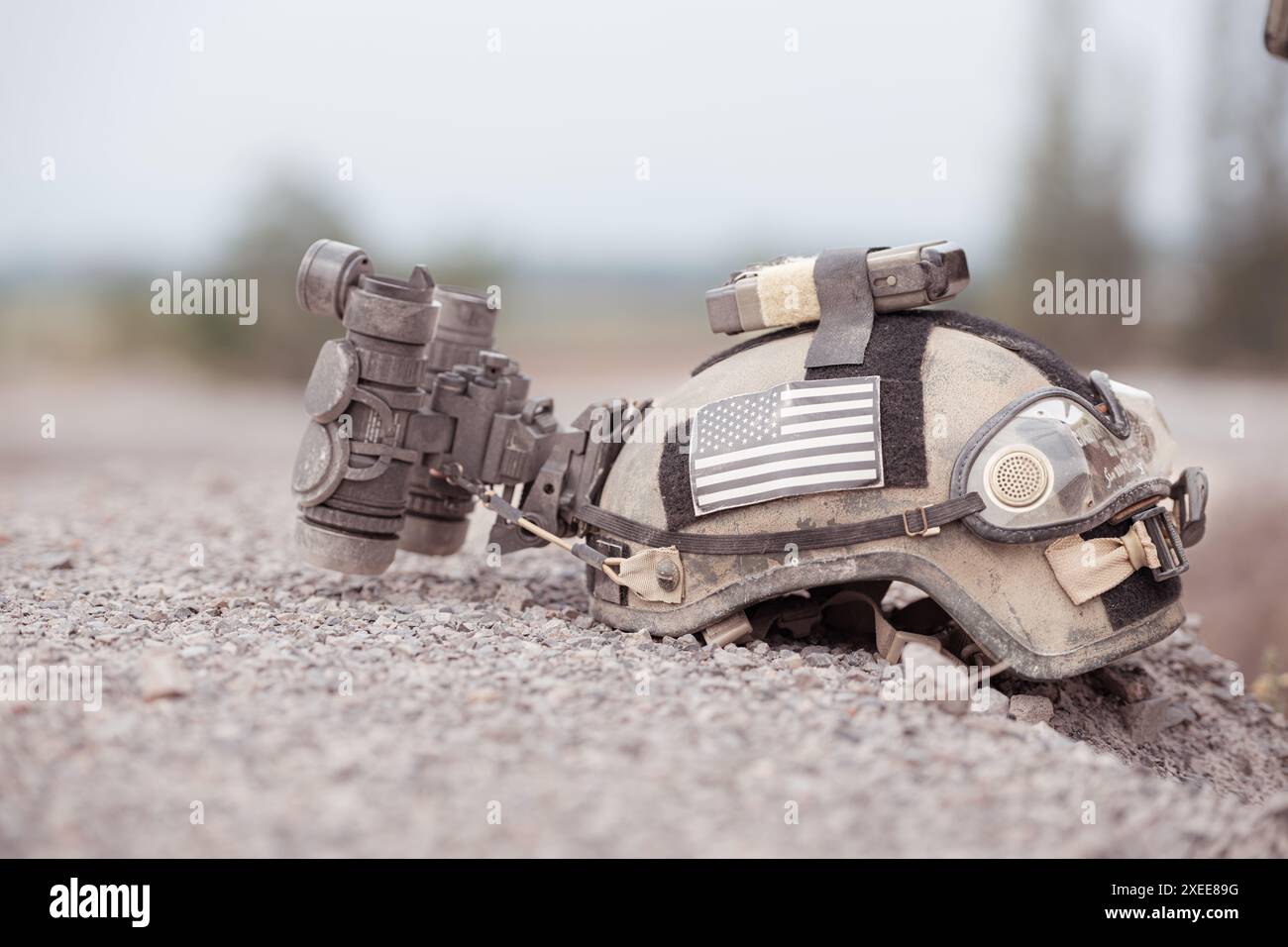Modern military helmet hi-res stock photography and images - Alamy